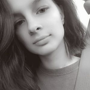 Meet your Posher, Marisa